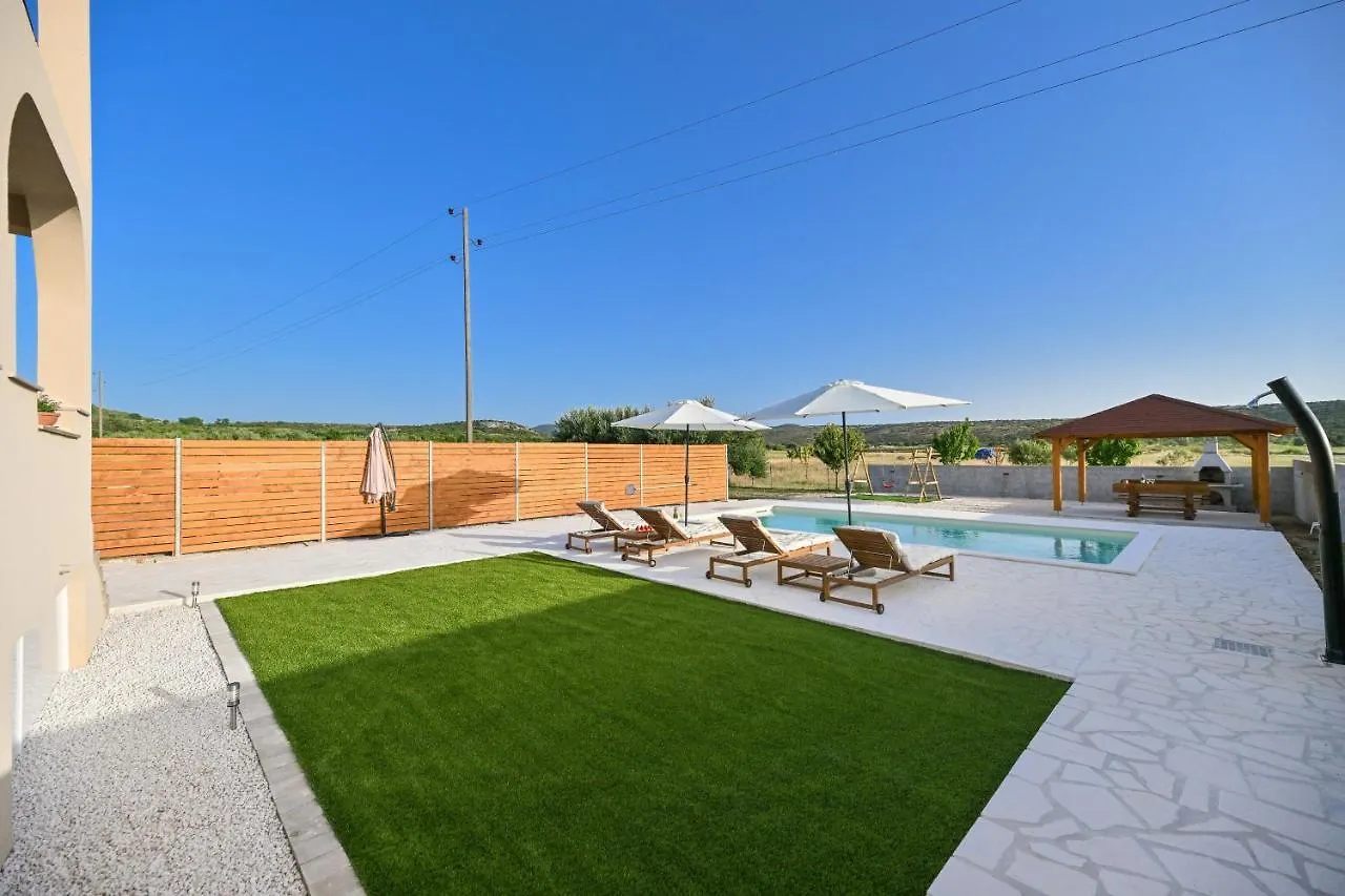 Family Friendly House With A Swimming Pool Vrana, Biograd - 21828 Villa Pakostane Croatia