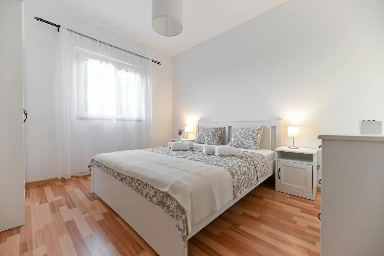 Family Friendly House With A Swimming Pool Vrana, Biograd - 21828 Villa Pakostane Holiday home